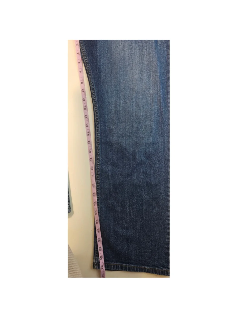 40 x 32 levis signature straight leg blue jeans career work casaul everyday EUC